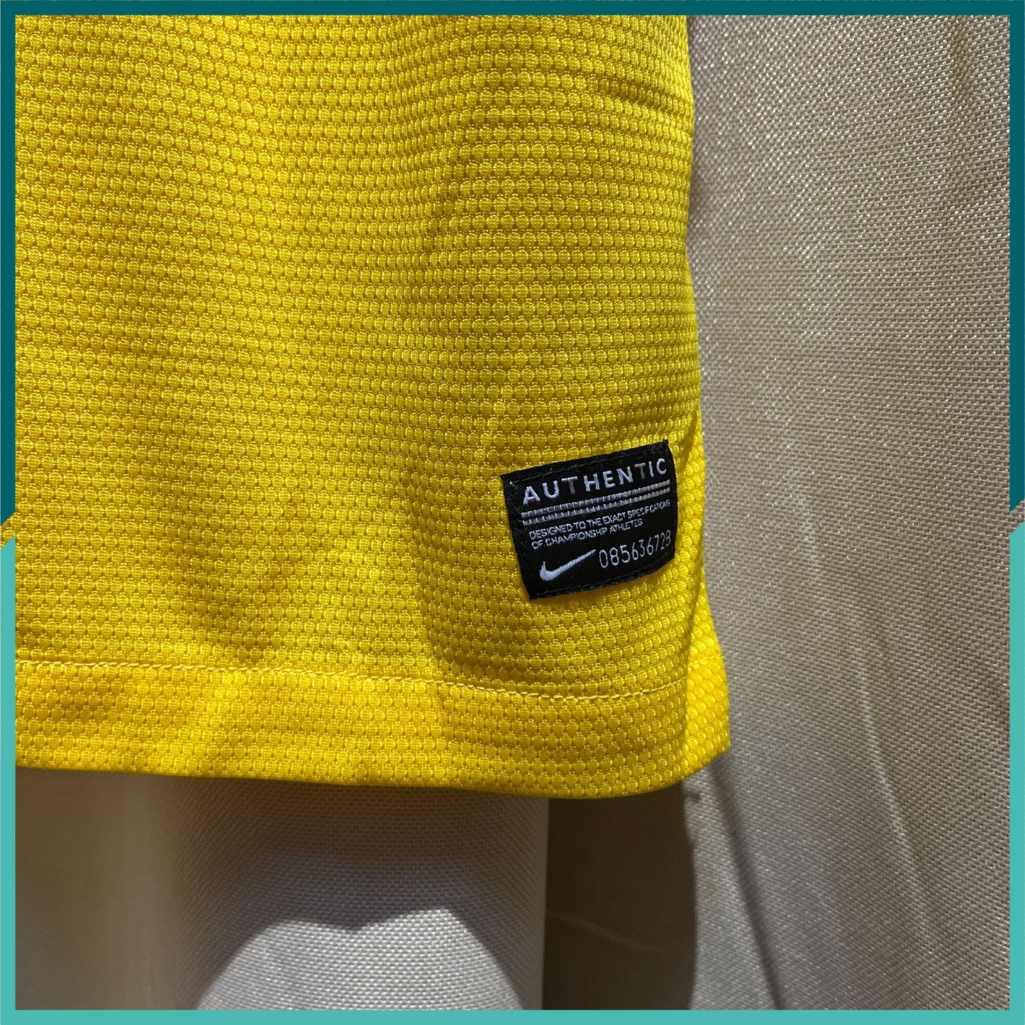 2014-15 Kitchee SC Away Jersey (AFC Cup Version)