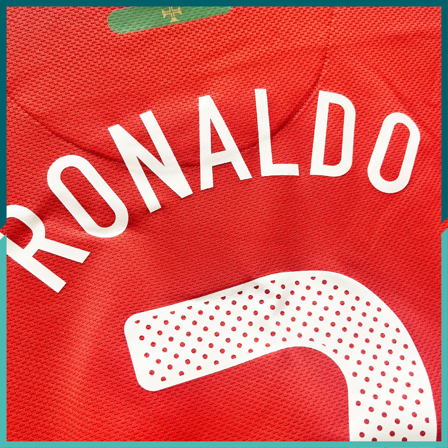 (Nameset Included) 2010-11 Portugal Home Jersey