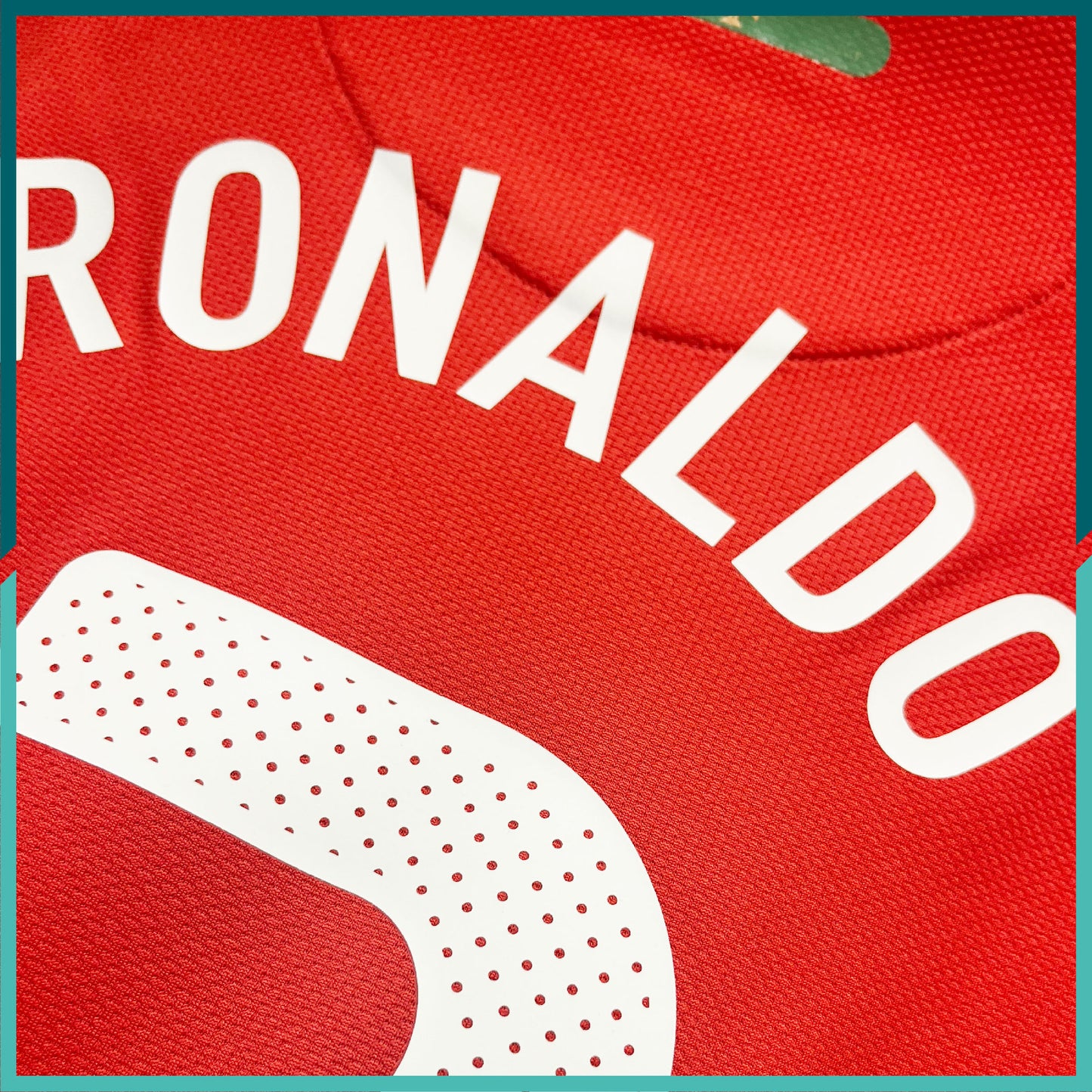 (Nameset Included) 2010-11 Portugal Home Jersey