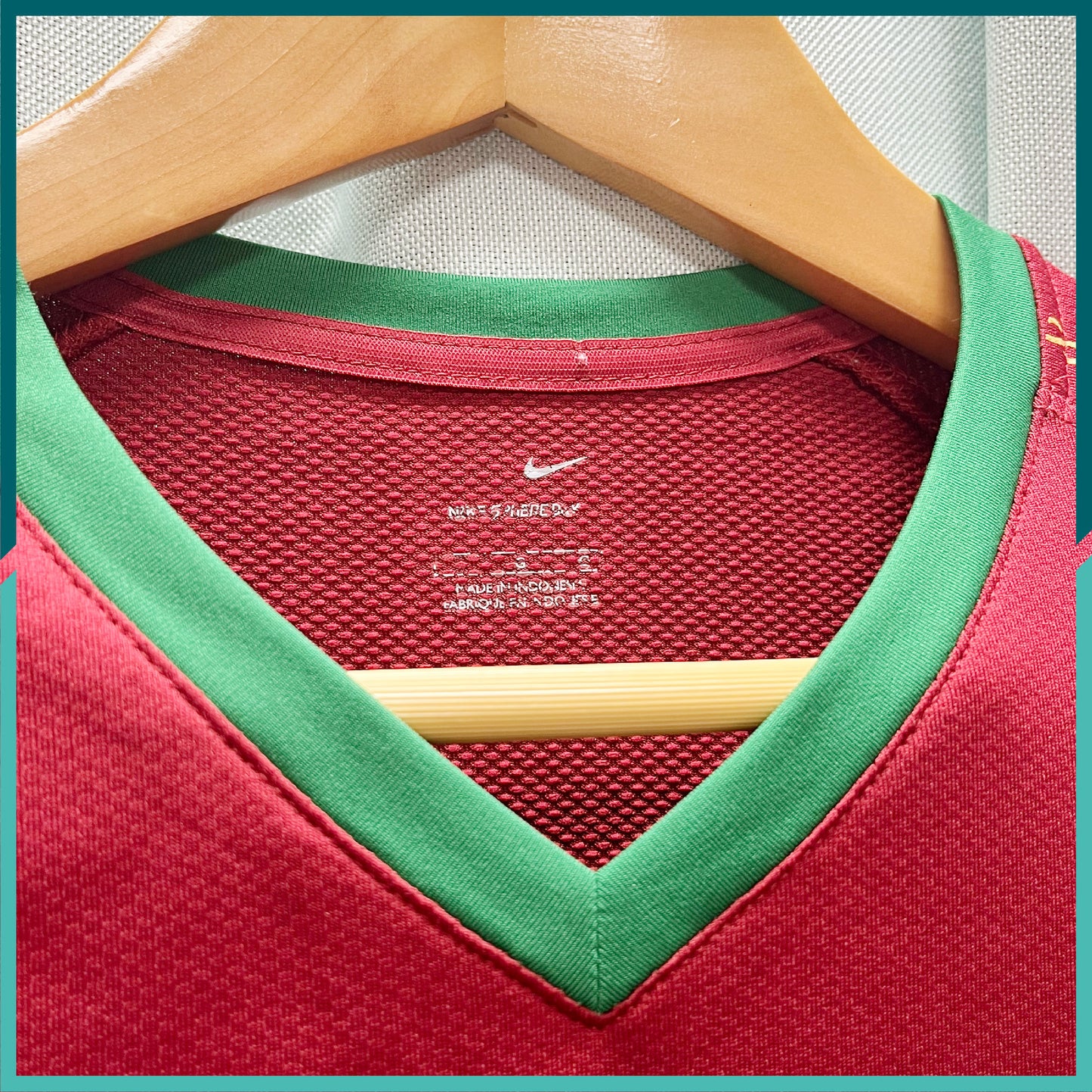 (Nameset Included) 2006-07 Portugal Home Jersey