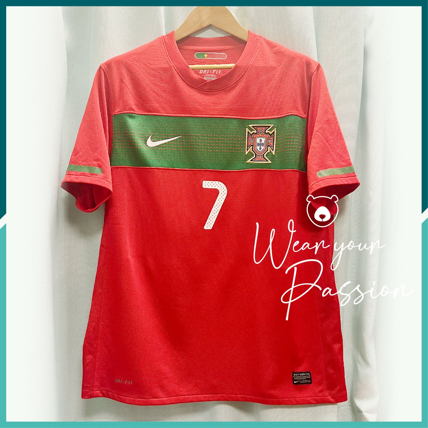 (Nameset Included) 2010-11 Portugal Home Jersey