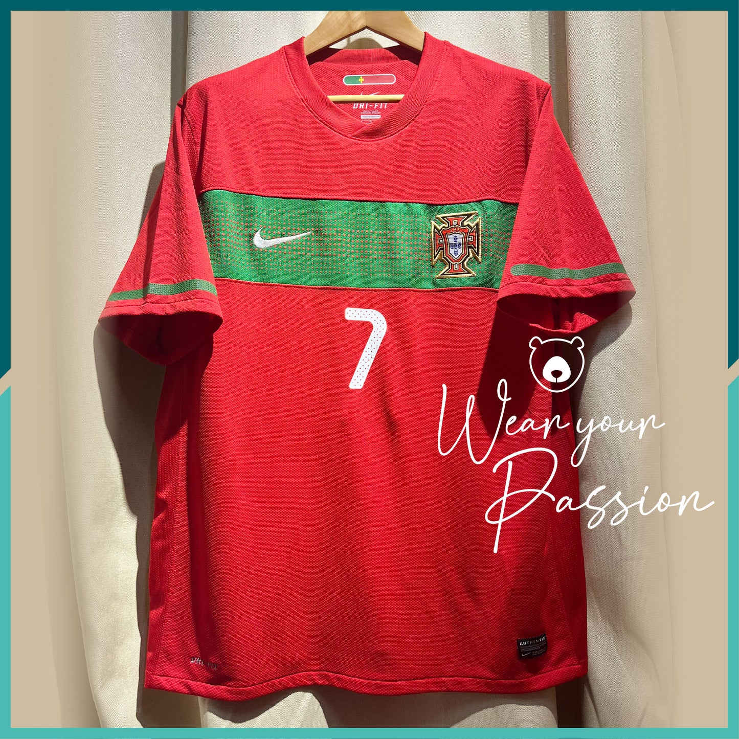 (Nameset Included) 2010-11 Portugal Home Jersey