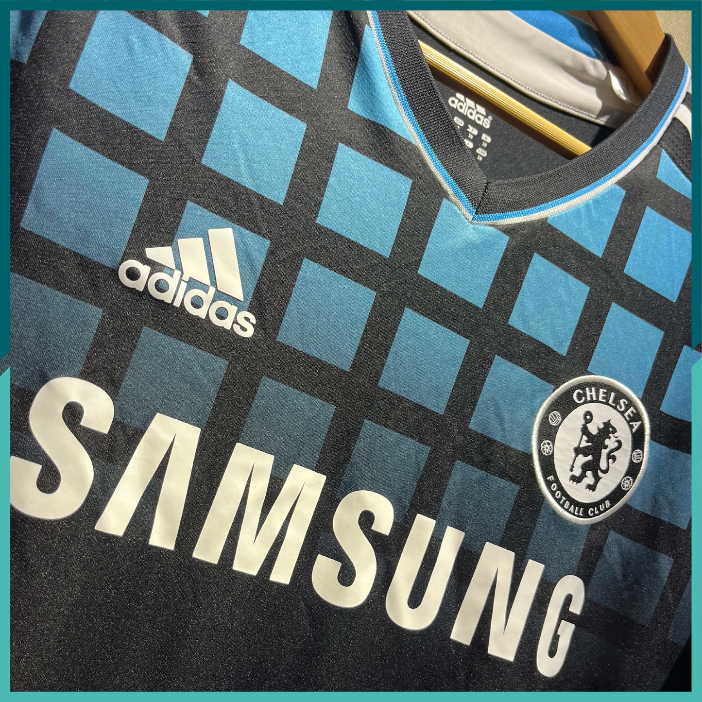(Authentic) 2011-12 Chelsea Long Sleeve Away Jersey (Techfit)