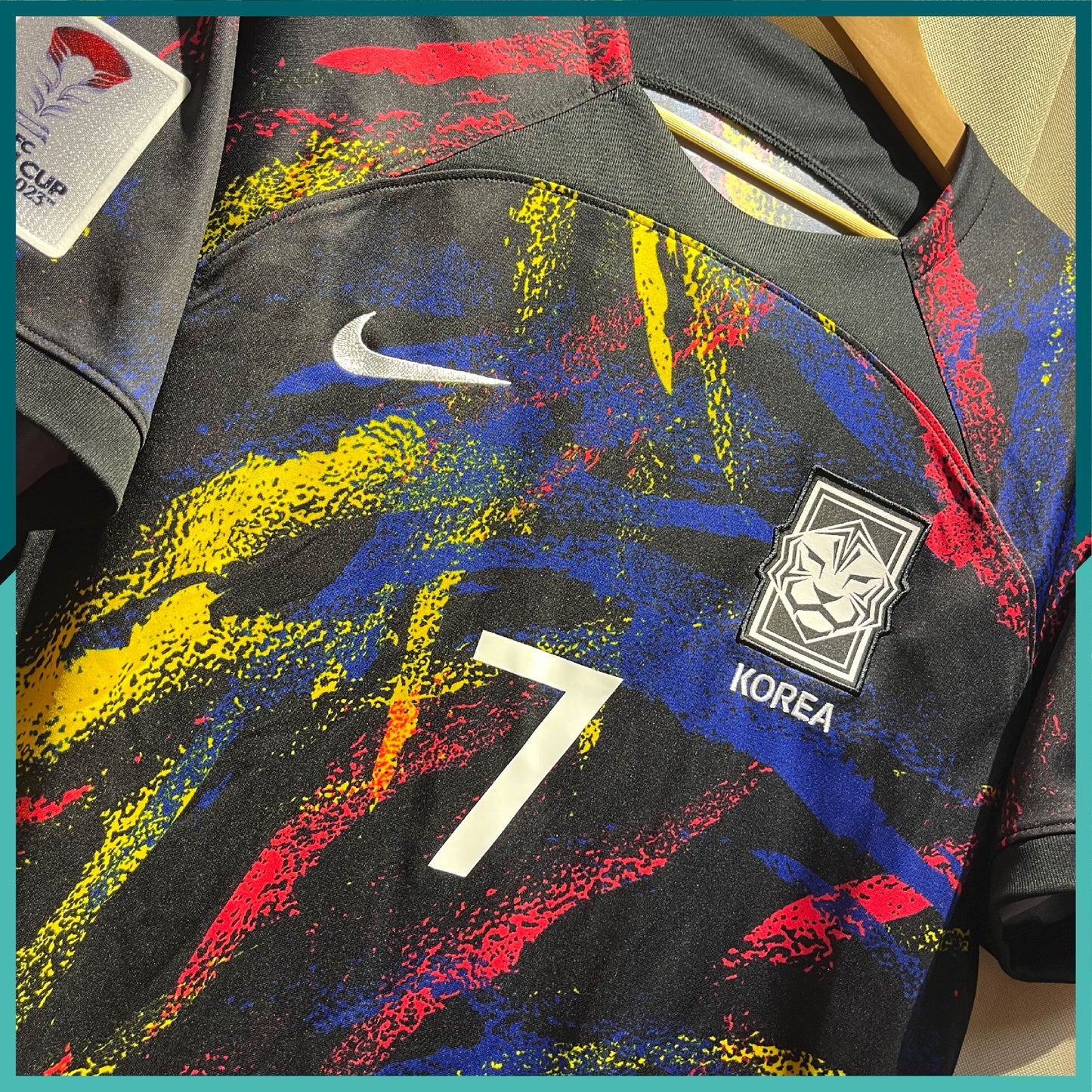 (Nameset & Patches Included) 2022-24 Korea Away Jersey