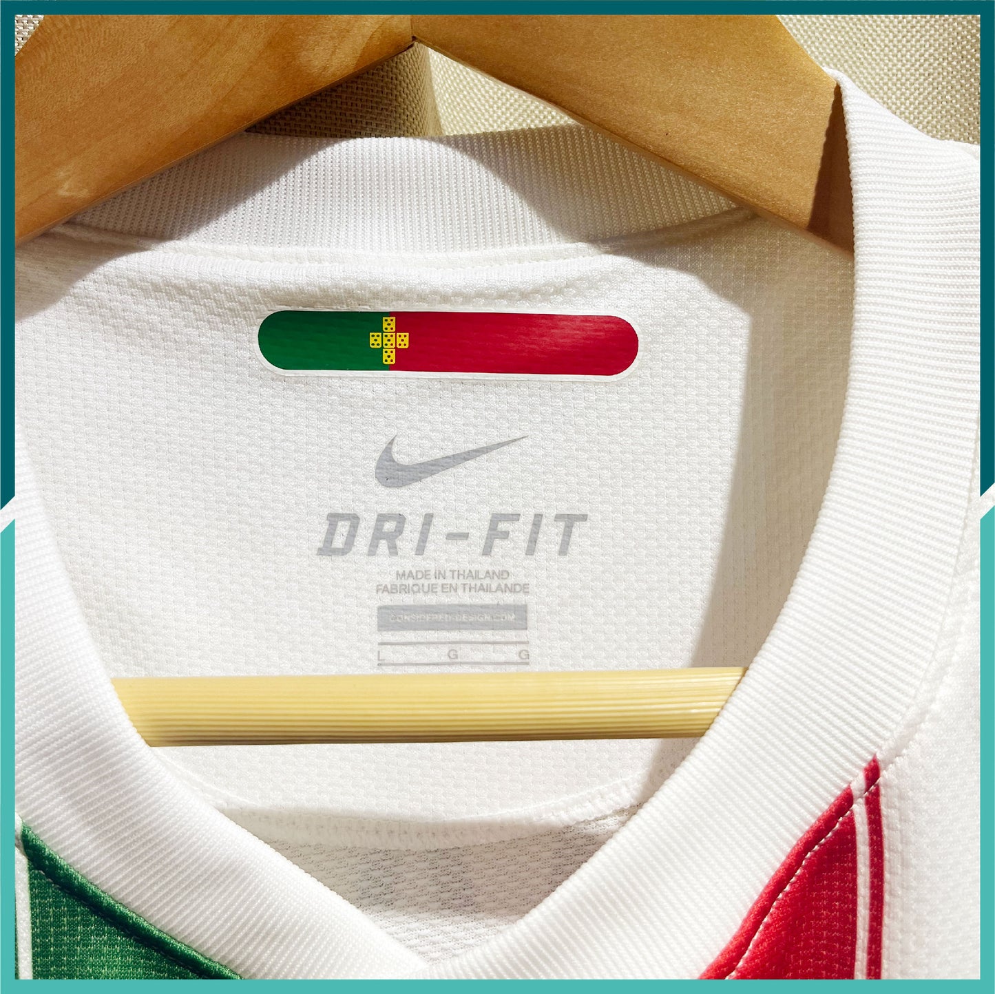 (Nameset Included) 2010-11 Portugal Away Jersey