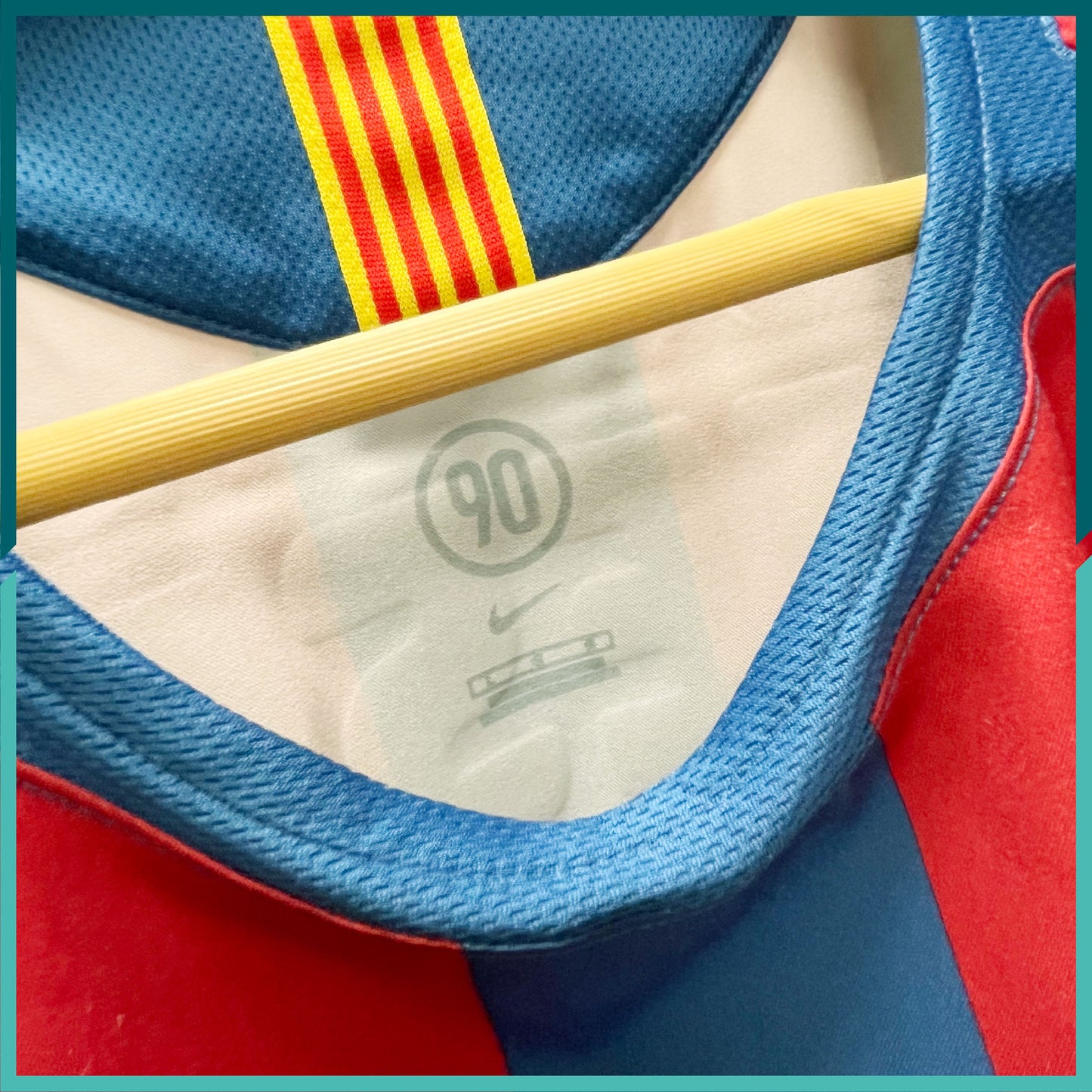 (Nameset Included) 2005-06 Barcelona Home Jersey