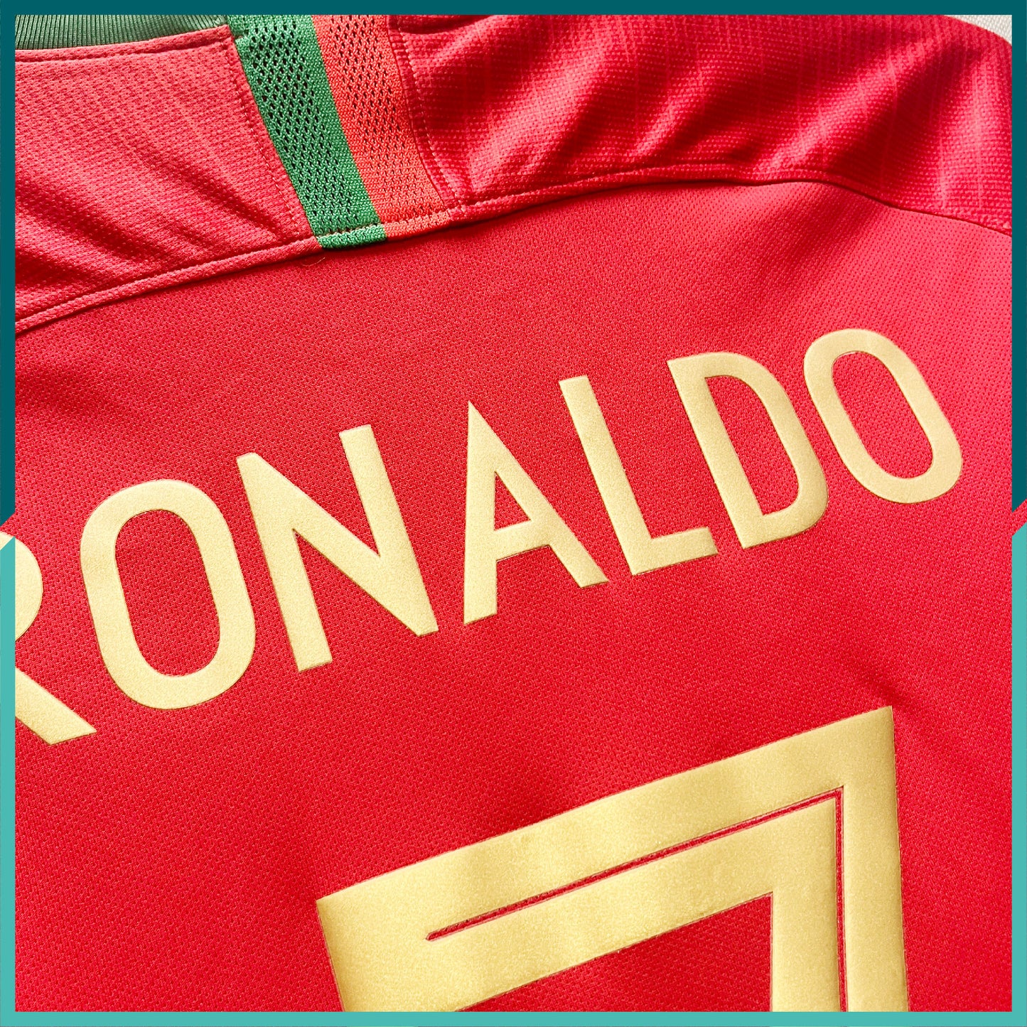(Nameset & Patches Included) 2018-19 Portugal Home Jersey