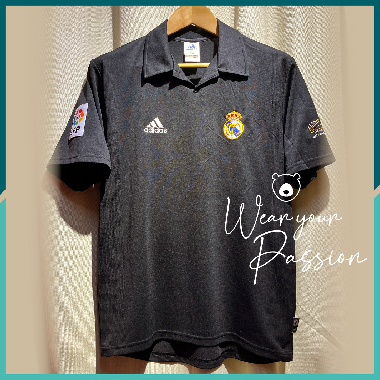 (Nameset Included) 2001 Real Madrid Away Jersey