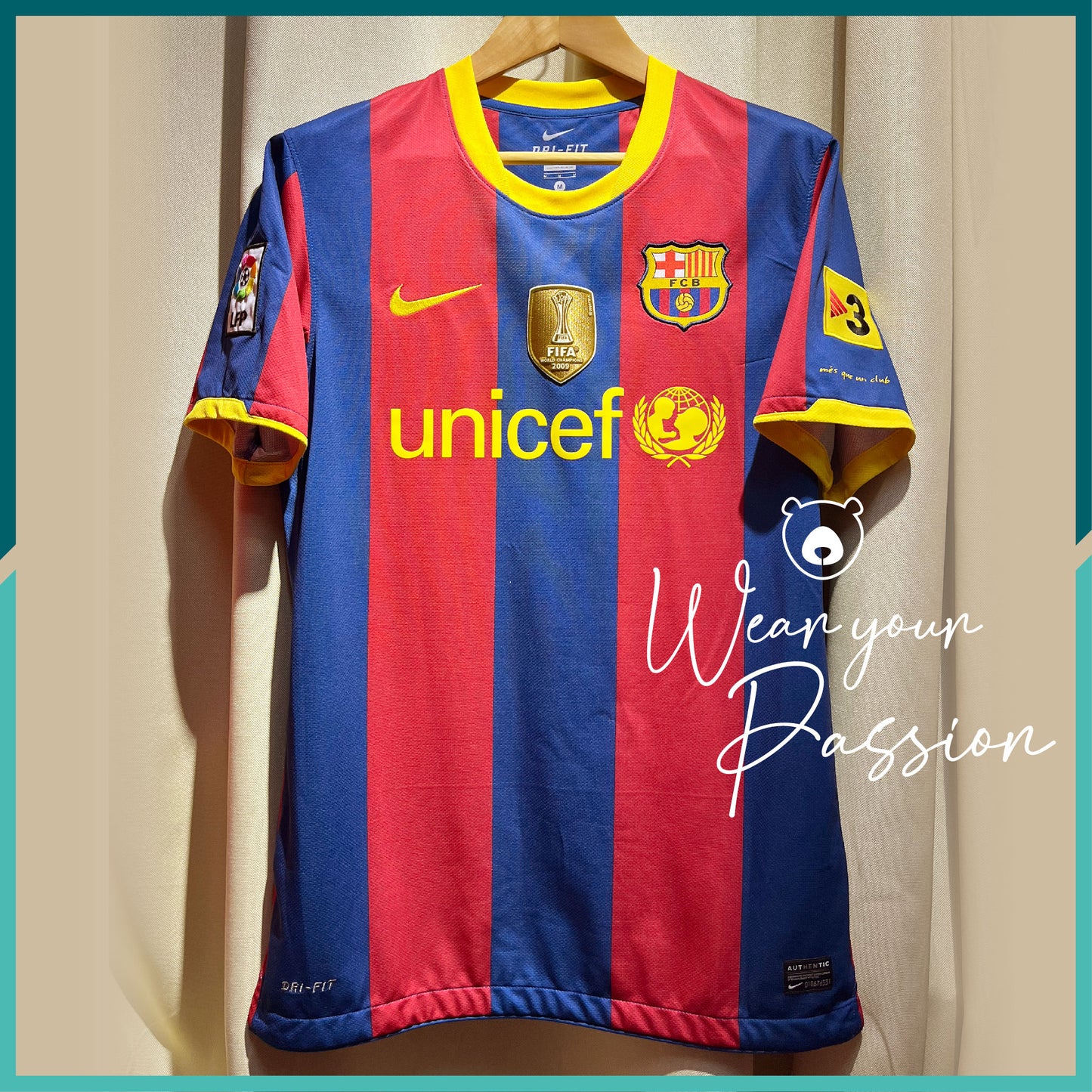 (Nameset & Patches Included) 2010-11 Barcelona Home Jersey