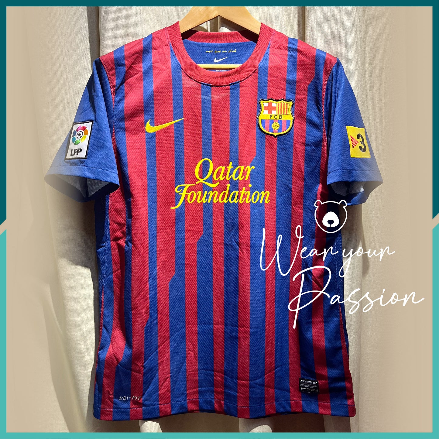 (Nameset & Patches Included) 2011-12 Barcelona Home Jersey