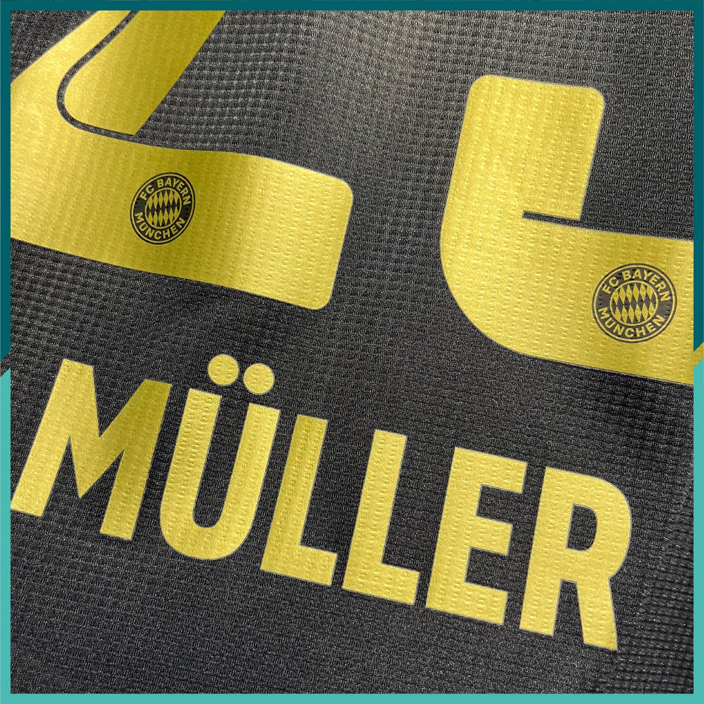 [Nameset & Patch Included] Authentic 2021-22 Bayern Munich Away Jersey