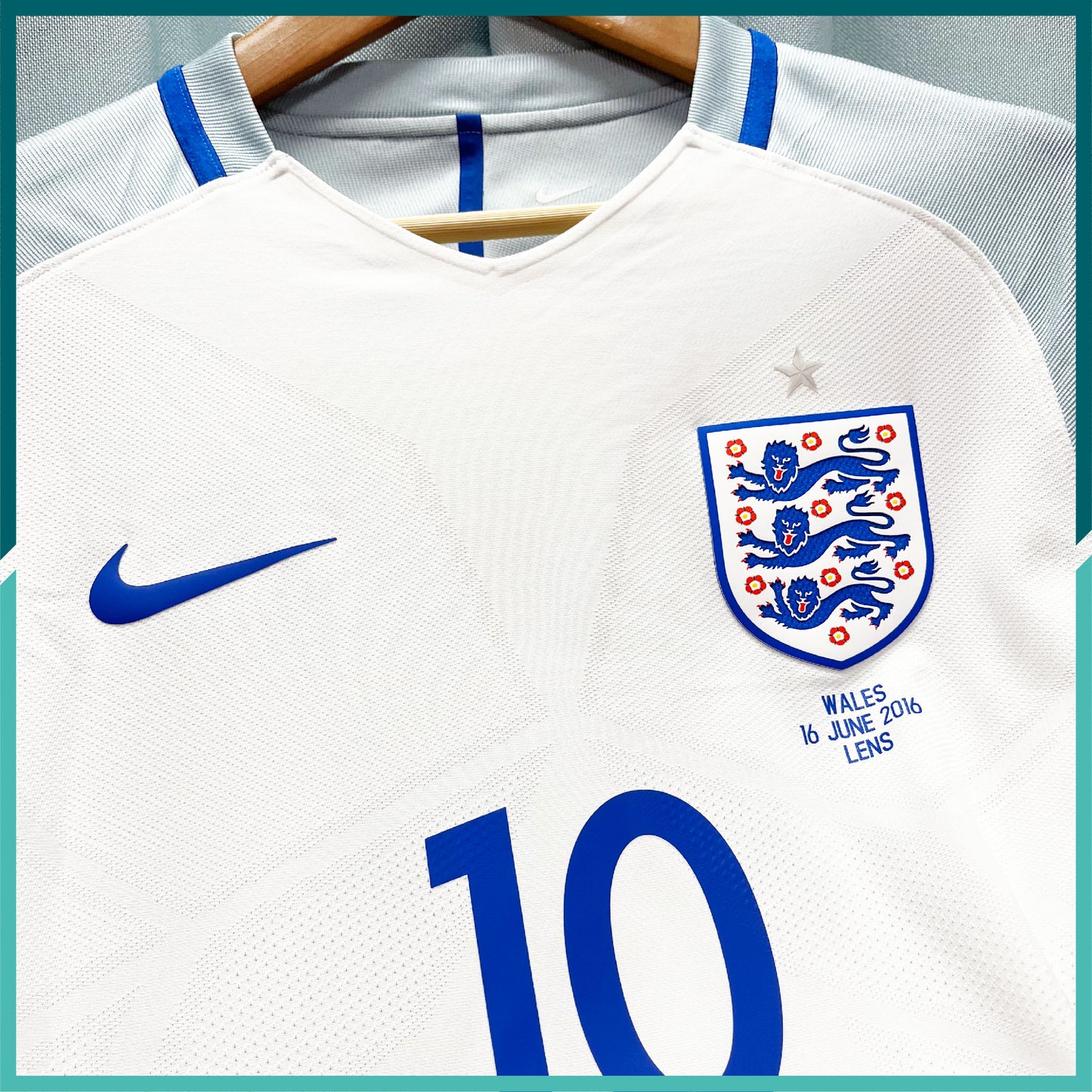 (Nameset, Patches Included) Player Issue 2017-18 Manchester United Away Jersey