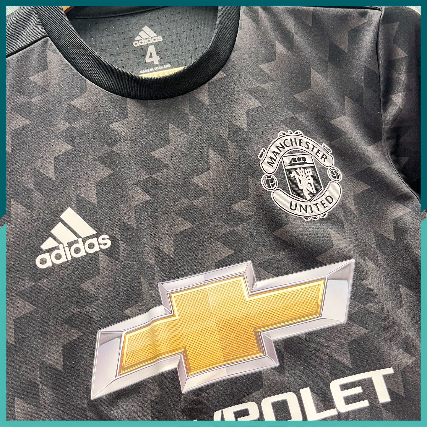 (Nameset, Patches Included) Player Issue 2017-18 Manchester United Away Jersey