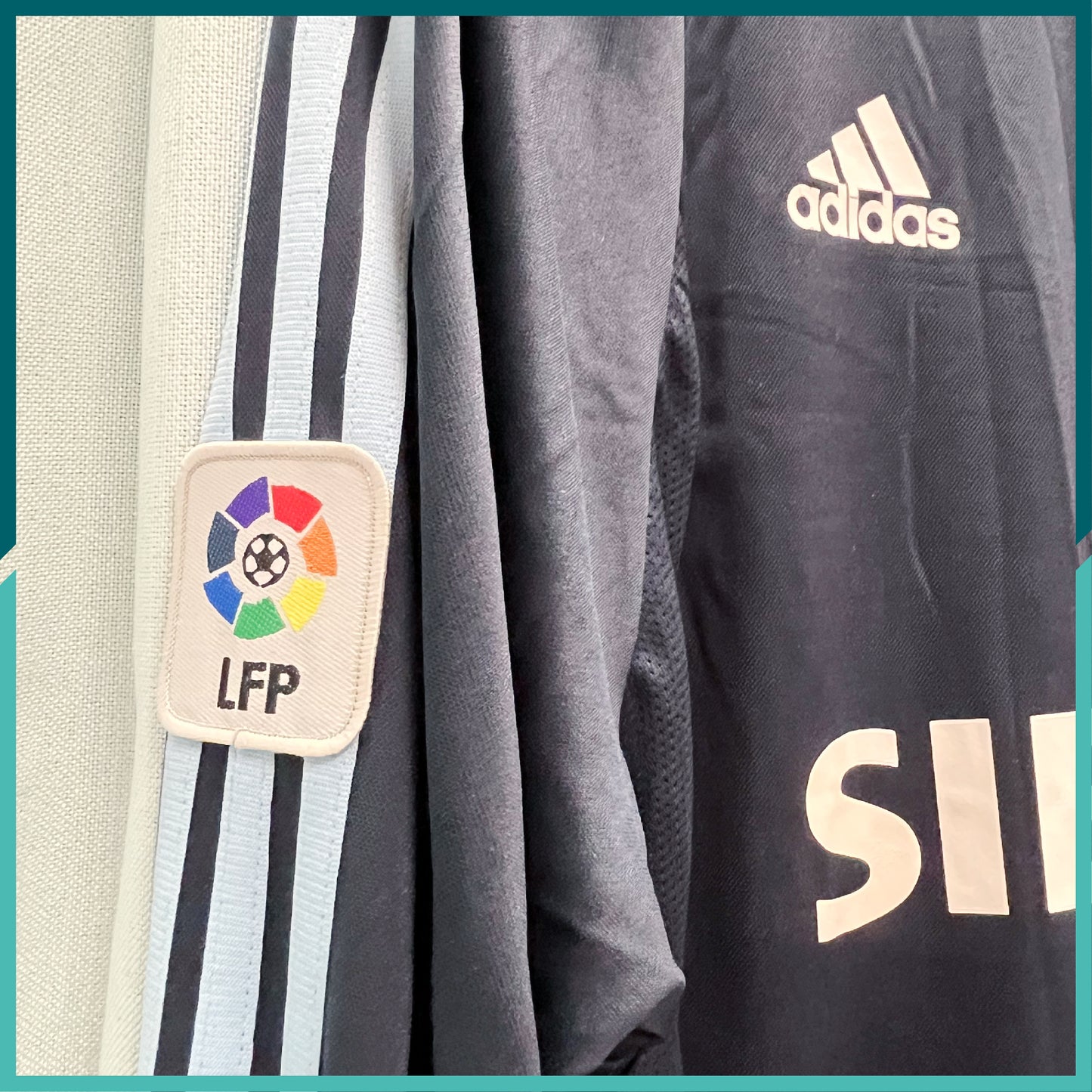 (Nameset & Patches Included) Authentic 2003-04 Real Madrid Long Sleeve Away Jersey