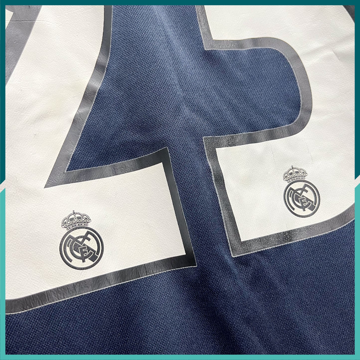 (Nameset & Patches Included) Authentic 2003-04 Real Madrid Long Sleeve Away Jersey