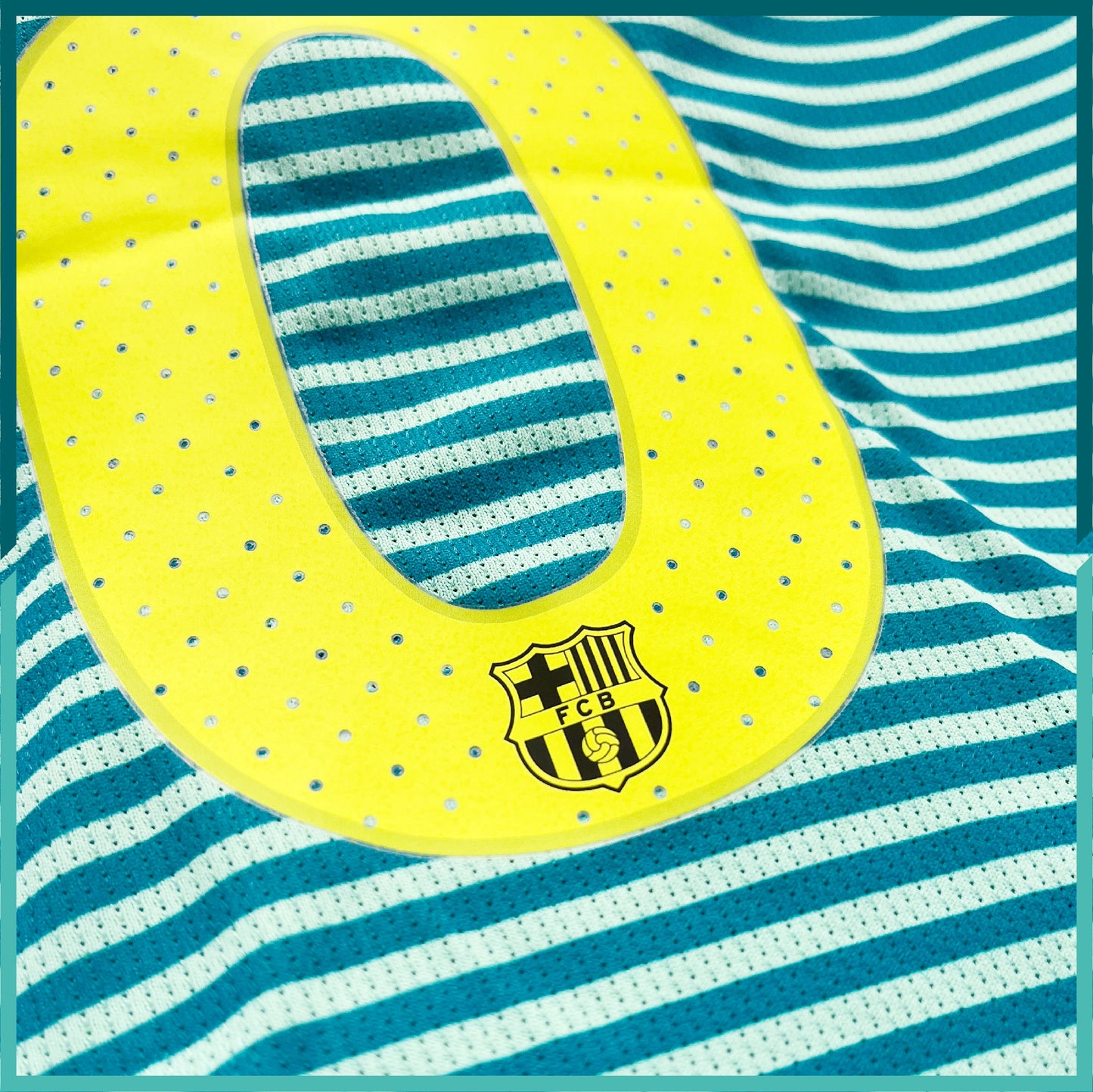 [連熨字、臂章] Player Issue 2016-17 巴塞隆拿第二作客球衣