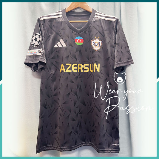 [連熨字、臂章] 2025-26 卡拉巴克歐聯主場球衣
