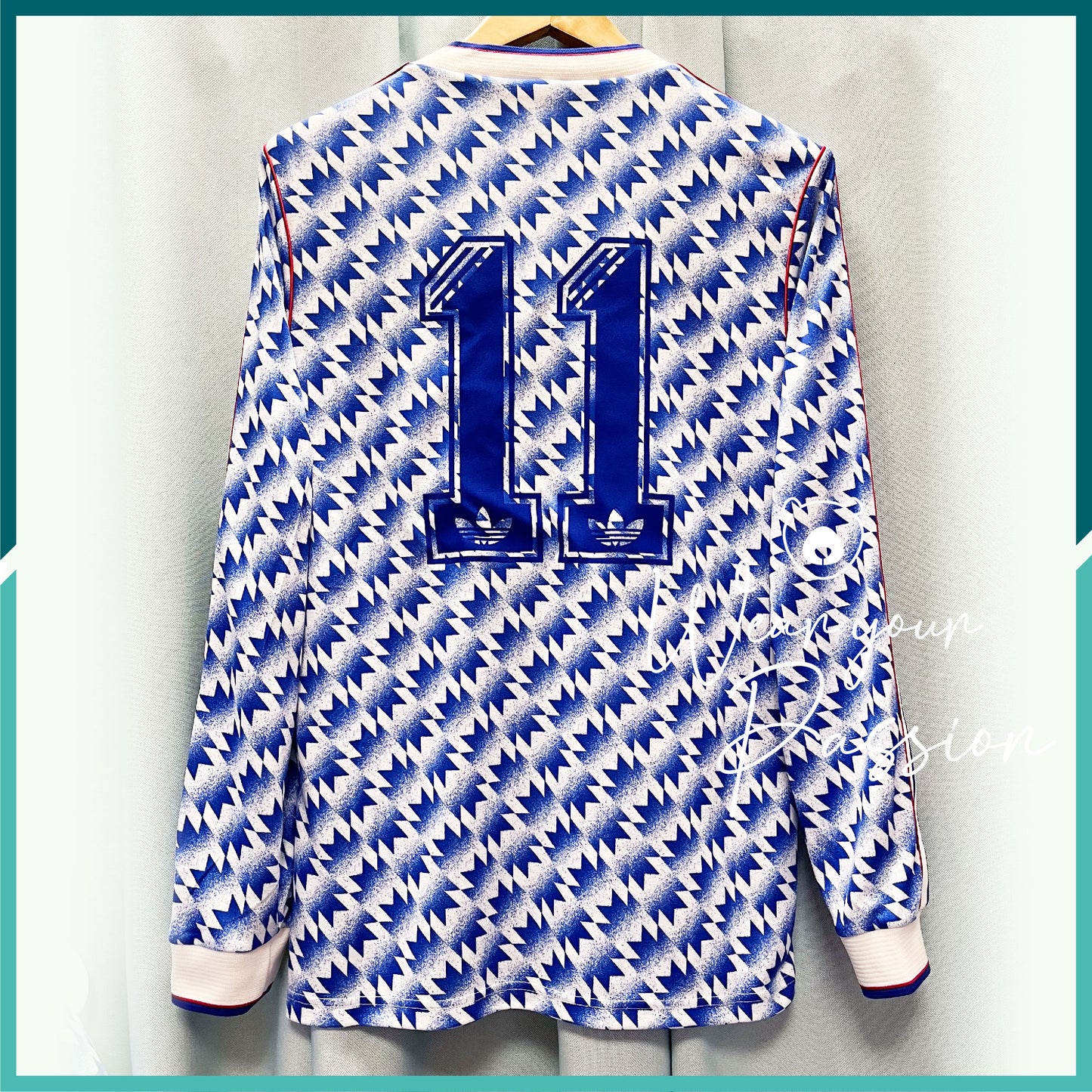 (Nameset & Patches Included) 1992 Manchester United Official Retro Long Sleeve Away Jersey