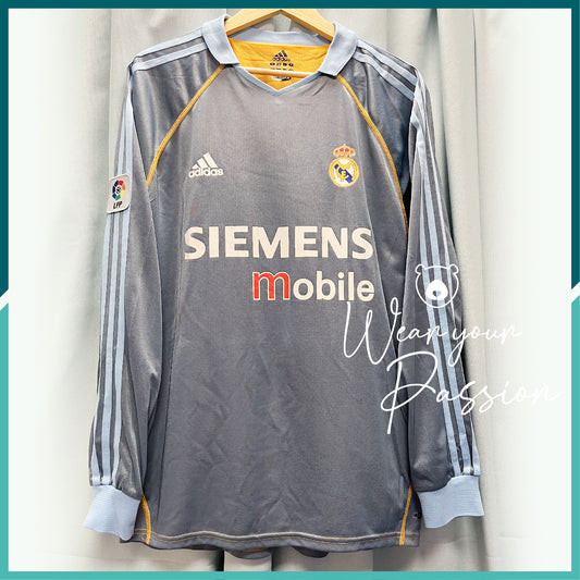 [連熨字、臂章] 球員版 2003-04 皇家馬德里長袖第二作客球衣