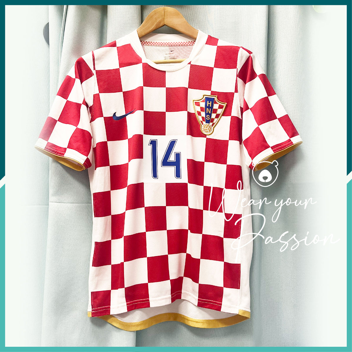 (Nameset Included) 2006-07 Croatia Home Jersey