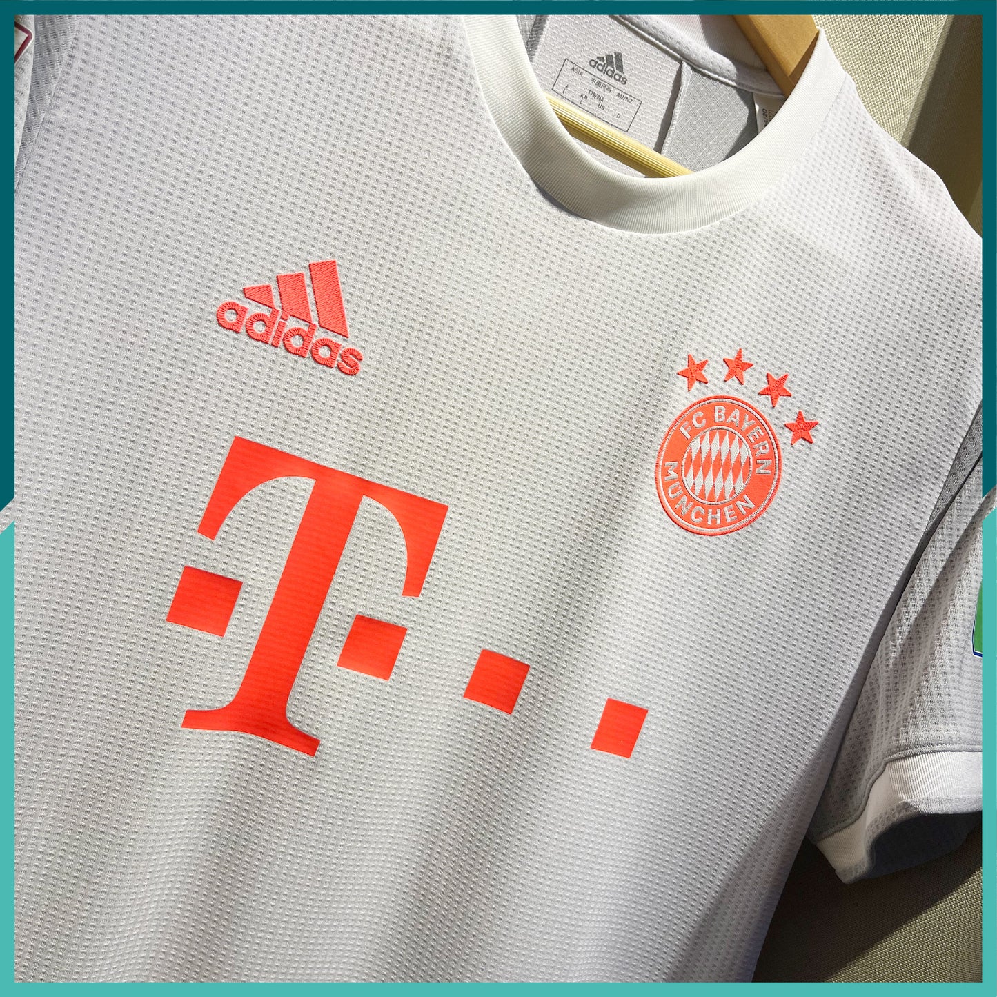 (Authentic) 2020-21 Bayern München Away Jersey (FIFA Club World Cup 2020 Version)