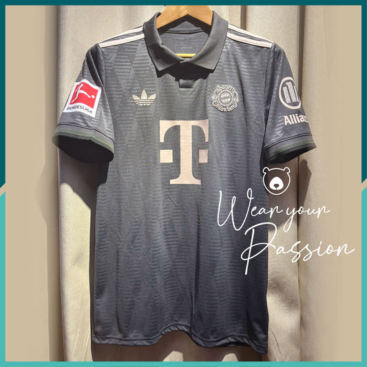 2024-25 FC Bayern Oktoberfest Jersey 