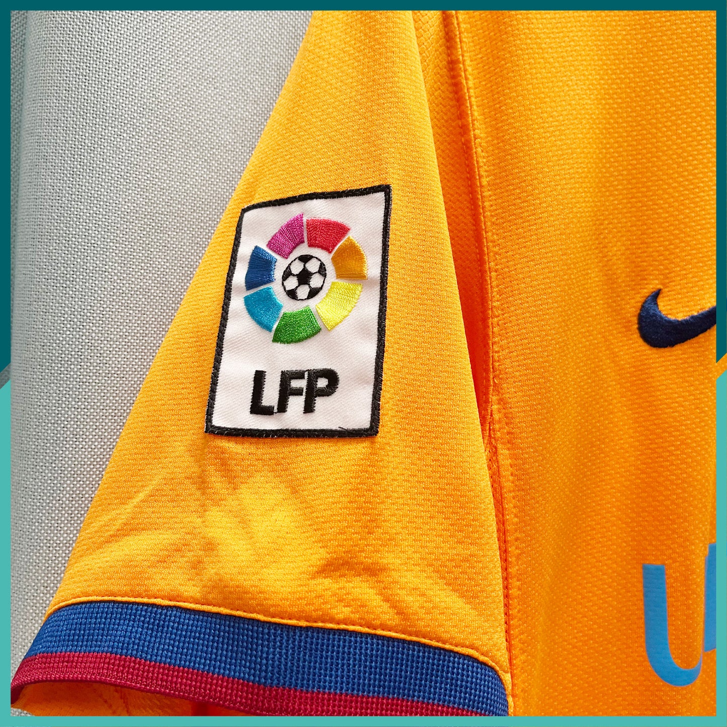 2006-07 Barcelona Away Jersey