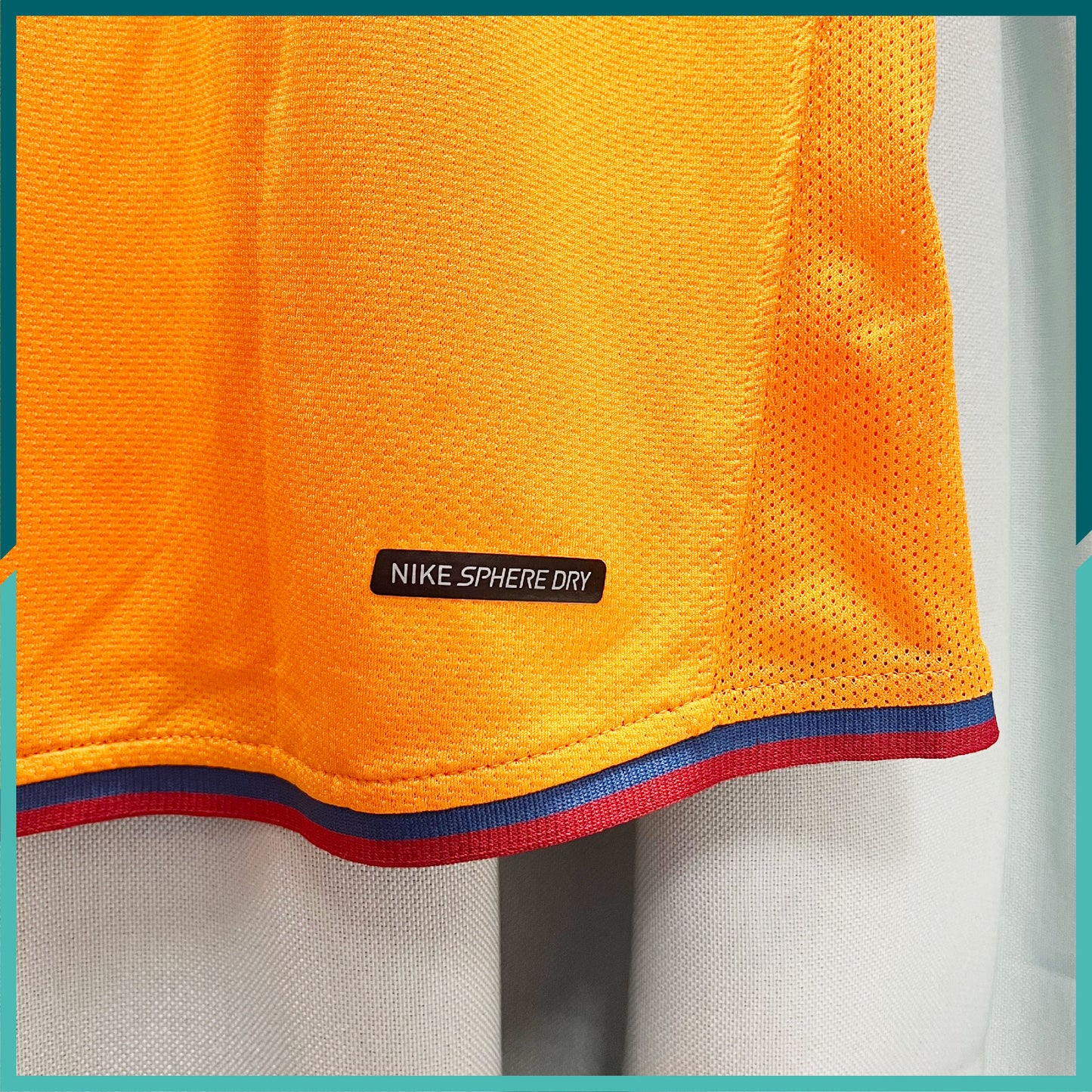 2006-07 Barcelona Away Jersey
